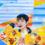 [NCT드림] 근데 런쥔이 <b>노란색</b> 진짜 잘 어울리는데
