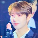 [NCT드림] <b>런쥔</b>이 뒷머리 잘 자라구 있네