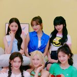 아이브 신<b>인상</b> 축하해