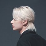 얼굴 ㅈㄴ <b>입체적</b>이다..