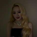 [모두드루와] 조명 버린 (여자)아이들 <b>슈화</b> 자체발광 미모 jpg.