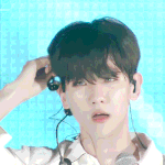 <b>백현</b>