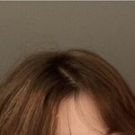 [댓글부탁해] 얘두라 이런머리는 <b>탈색</b>해야하니
