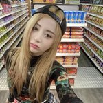 [댓글부탁해] <b>일녀</b> 느낌 나려면 흑발<b>vs</b>갈발