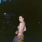 [댓글부탁해] 산다라박 가슴 성형? <b>보형물</b>?