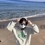 판에 물었을땐 <b>색이</b> 다 1이 이뿌다했는데