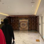 [군대] 정국이 태형이 <b>최우식</b>이랑 볼링치러간듯