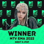 블랙핑크 리사, 'MTV <b>EMA</b>' 베스트 K팝 수상...솔리스트...