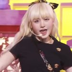 이런 백금발 어울리는 거 부러움