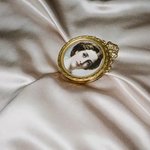 레드벨벳 <b>무드</b>셈플러 이 사진 좀 섬뜩