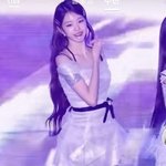 장원영 머리 왤케 기냐