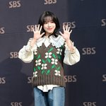 <b>조유리</b> 단발 머리 바뀜