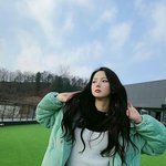얼굴 작기로 유명한 <b>여</b><b>돌</b>