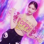 스테이씨 <b>아이사</b> 포토 빛이나네