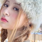 [뷰티] <b>허윤진</b> 립 알려줘ㅠㅠ