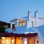 <b>담소</b>를 나누다.