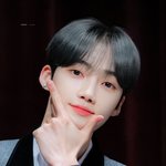 자취방에 벽걸이 티비 있길래 <b>듀얼</b>모니터로 연결했는데