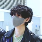 뷔 <b>누누</b>슴