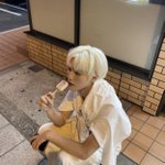 <b>셀카</b>랑 남찍사 차이봐
