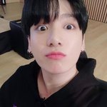 정국 눈망울