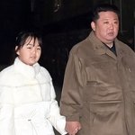김정은의 섬뜩한 조기교육…딸 손잡고 ICBM 쐈다