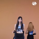 <b>은채</b>가 입은 하의 있잖아
