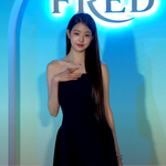 [걸그룹] 아이브 장원영, <b>어둠</b> 뚫고 나오는 여신 미모