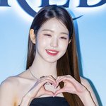 장원영 <b>vs</b> 해원 눈웃음 대결