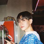 백현 이런 컨셉 한번 더 해줬으면