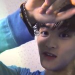 [NCT칠프] 마크 생일날 <b>팔찌</b> 선물!