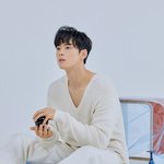 <b>아이돌이</b> 뽑은 비주얼 1위