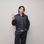 <b>정국이</b> 지금 보니까