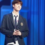 남돌 교복컨셉은 국룰이다