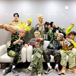 [NCT칠프] 어딘가 이상<b>한</b> <b>일</b>이칠 단체사진