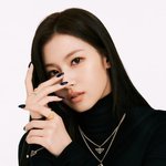 트와 사나 프라다 쥬얼리 화보 왤케 이쁘냐