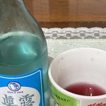 쏘주 머그컵에 따라마시는 여자어때?