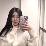 근데 연예인들 왜 죄다 이 <b>케이스임</b>??