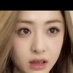 허윤진 이 화장이랑 <b>비슷</b>한 제품 아는 사람…