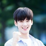 차은우 해맑게 웃는 거 <b>미침</b>