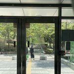 어제 뜬 <b>홍상수</b> 김민희 목격담