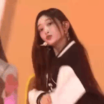 행복해 보이는 <b>이서</b>를 봐
