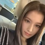 <b>사나</b> 셀카 이쁘다