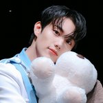 <b>아웅</b> 귀여어