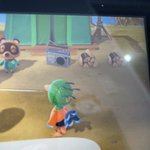 이 ㅈ같이 생긴애가 내 <b>주민</b>이야?