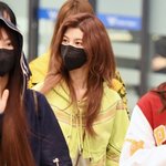 뉴진스 오늘 공항 <b>입국</b>