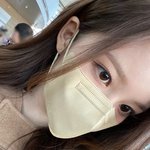 설윤이가 쓴 일회용 마스크 말이야