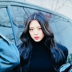 오늘도 뮤출의 <b>역사</b>를 쓰는 유나