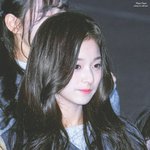데뷔초 <b>이나경</b>을 사랑하는 사람