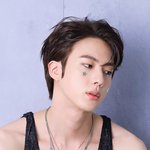 이게 정녕 31세의 미모인가 (방탄 <b>진</b>)