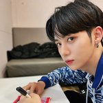 역조공 할때마다 <b>친필</b> 메시지 붙여준다ㅠㅠ